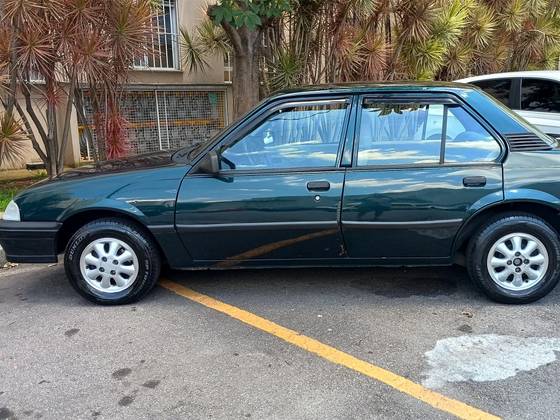 CHEVROLET MONZA 2.0 EFI GL 8V GASOLINA 4P MANUAL